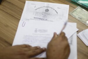 Governo do Amazonas disponibiliza serviço para emissão de 2ª via de Certidão de Nascimento em PACs da capital e interior