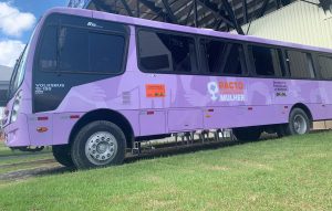 Imagem da notícia - Ônibus da Mulher oferece atendimento e orientações sobre violência doméstica neste sábado