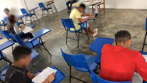 Imagem da notícia - Jovens do sistema socioeducativo participam de provas do Encceja, em Manaus