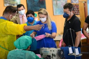 Imagem da notícia - Governo do Amazonas, por meio da Sejusc, distribuirá 10 mil máscaras de tecido em terminais de Manaus nesta segunda (1°/06)