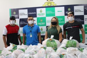 Imagem da notícia - Instituições doam cestas básicas e EPIs para ajudar públicos vulneráveis atendidos pela Sejusc