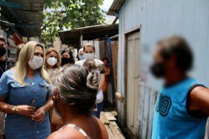 Imagem da notícia - Sejusc apura denúncia de tráfico humano e trabalho escravo com família de 37 pessoas vindas do Maranhão