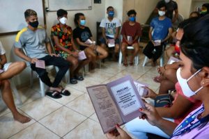 Imagem da notícia - Sejusc promove roda de conversa sobre a Lei Maria da Penha na Casa Miga Acolhimento LGBT+