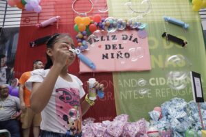 Imagem da notícia - Dia das Crianças: Governo do Amazonas leva recreação e presentes a migrantes residentes no Posto de Recepção e Apoio