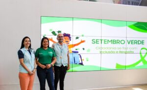 Imagem da notícia - ‘Setembro Verde’: Sejusc leva ação para Pessoas com Deficiência a empresa do Distrito Industrial