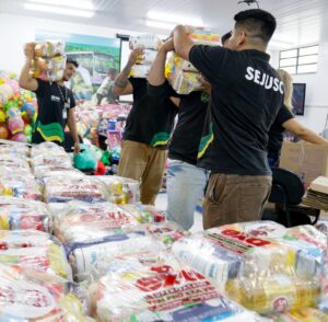 Imagem da notícia - Governo do Amazonas lança edital para distribuição de alimentos a organizações da sociedade civil