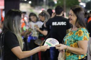 Imagem da notícia - Carnaval na Floresta: ações para prevenir violações de direitos alcançaram mais de 1 mil pessoas em três noites de desfile 