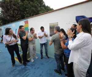 Imagem da notícia - Em Parintins, Wilson Lima lança pacote de obras e realiza inaugurações na infraestrutura da cidade, no valor R$ 171 milhões