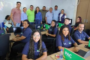 Imagem da notícia - Governo do Amazonas inaugura unidade móvel do PAC em Rio Preto da Eva e entrega Apae 100% revitalizada