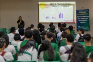 Imagem da notícia - Sejusc realiza ação de conscientização sobre o envelhecimento em escola da zona leste de Manaus