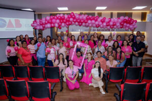 Imagem da notícia - Outubro Rosa: Governo do Amazonas fortalece informações sobre saúde de mama e útero em mulheres idosas