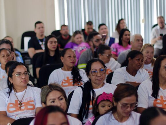 Sejusc e Eneva reforçam parceria para combater a violência contra a mulher em Silves e Itapiranga