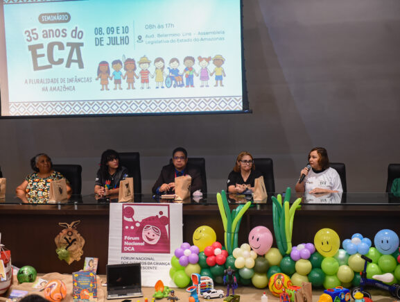 Sejusc participa de seminário nacional pelos 35 anos do ECA com foco nas infâncias da Amazônia