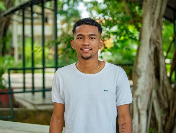 De ex-socioeducando a empreendedor: jovem do Amazonas leva sua trajetória de recomeço a Brasília