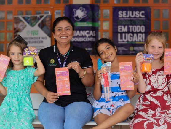 Sejusc atende população de Rio Preto da Eva com serviços de cidadania