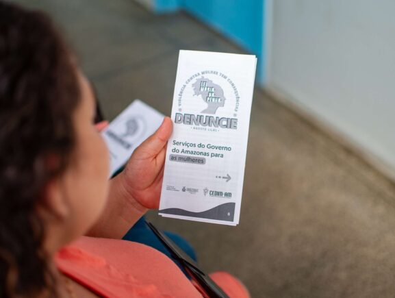 Informação na Palma da Mão: Sejusc divulga serviços de proteção às mulheres na zona leste…