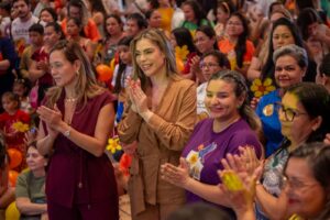 Imagem da notícia - Primeira-dama Thaisa Cidade participa de ato público de combate ao abuso e à exploração sexual de crianças e adolescentes